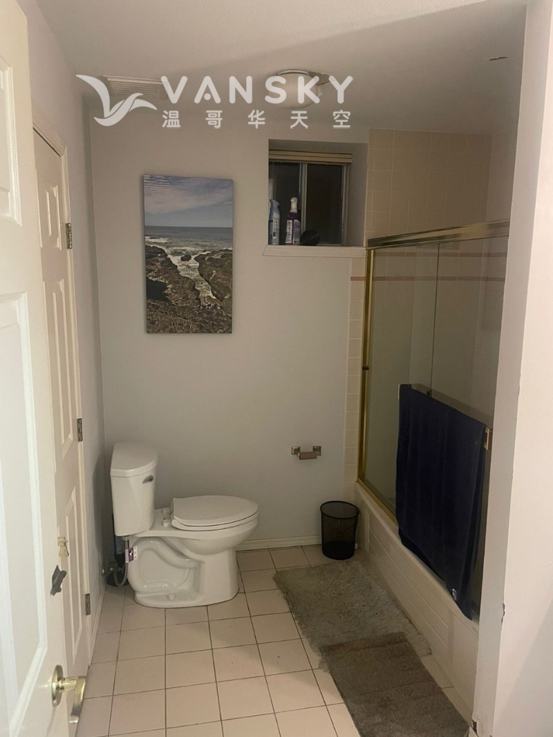 260405203752_Bathroom Sharing 2 3 -2.jpg